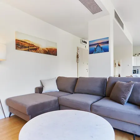 Lejlighed Golden Tulip Penthouse 53 *