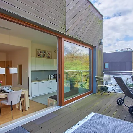 Golden Tulip Penthouse 53